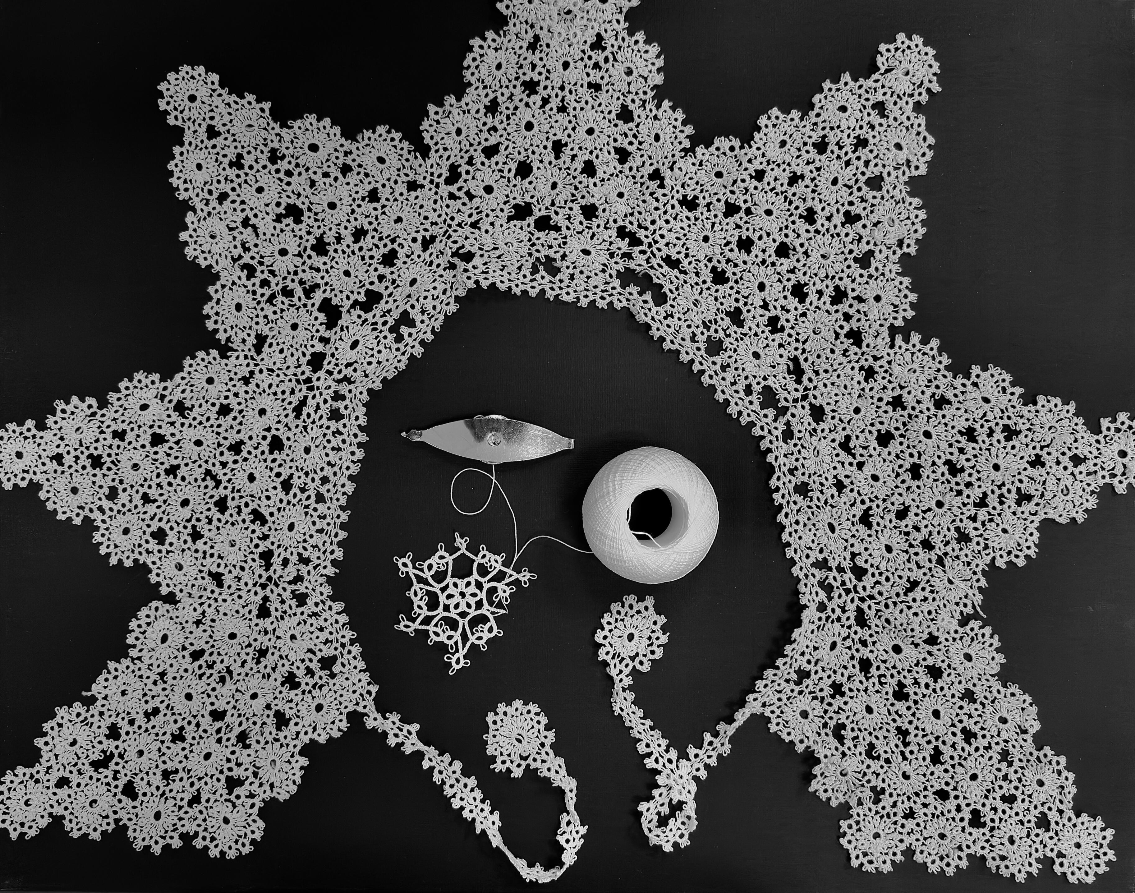 Veronica de Saint Phalle - The Art of Tatting - Intricate Handmade Lace Collar with Shuttle and Thread Traditional shuttle tatting demonstration - handmade lace collar creation by Vermont tatting artist Veronica de Saint Phalle, featuring elaborate circular patterns and tatting tools